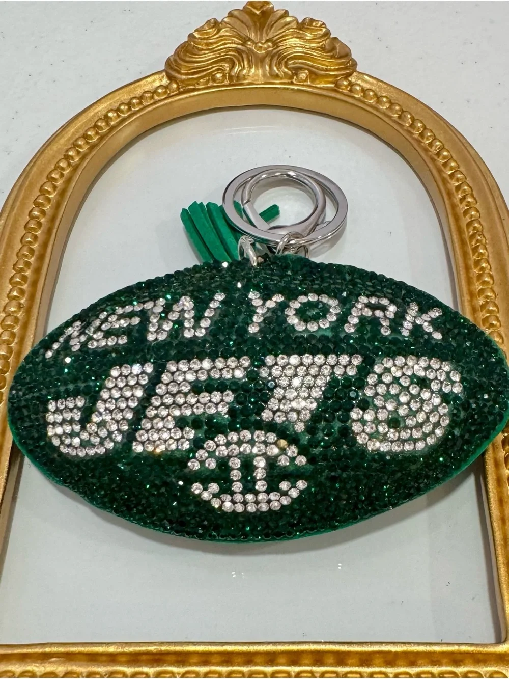 unbranded sparkling green